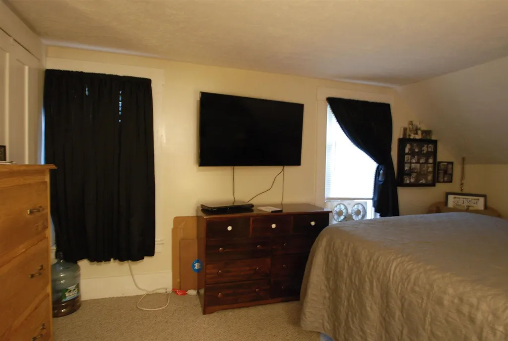 43 Avery Street Laconia NH 03246