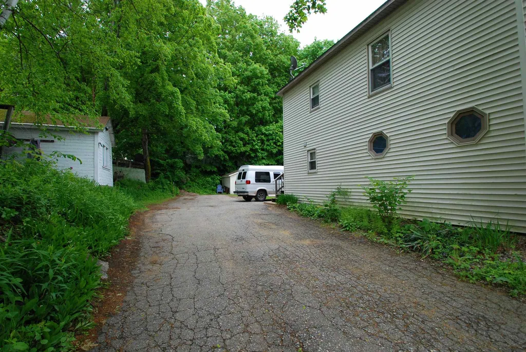 43 Avery Street Laconia NH 03246