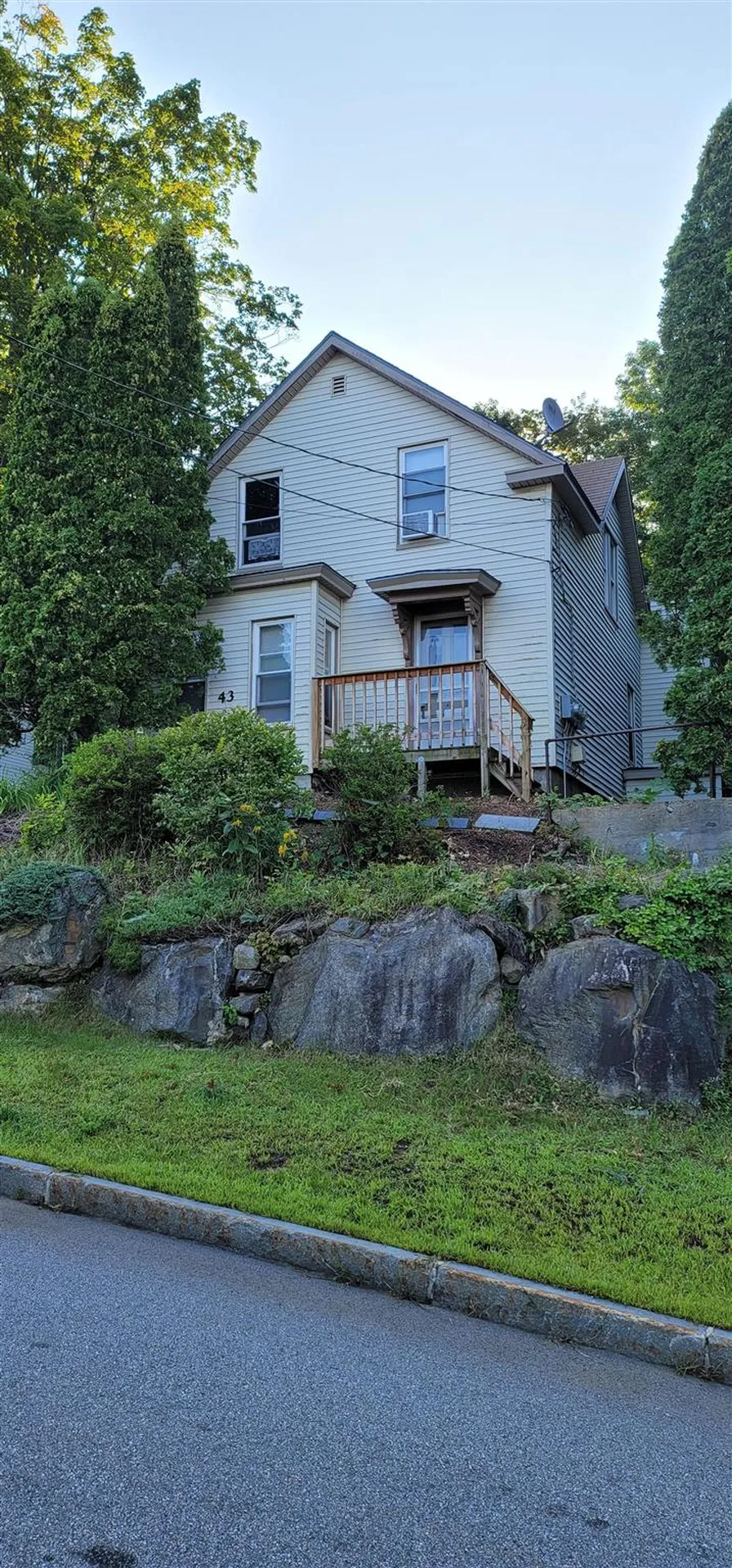 43 Avery Street Laconia NH 03246