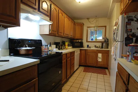 43 Avery Street Laconia NH 03246