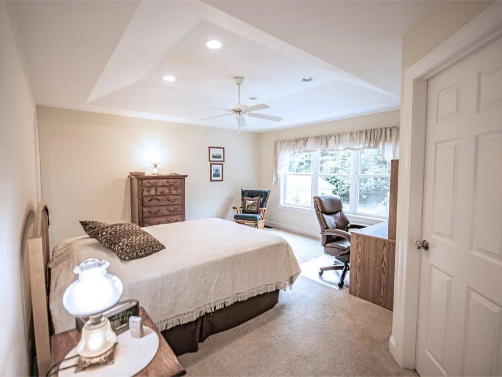 76 Lily Lane Colchester VT 05446