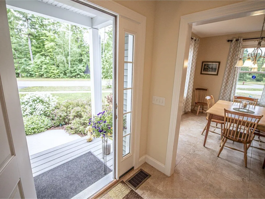 76 Lily Lane Colchester VT 05446