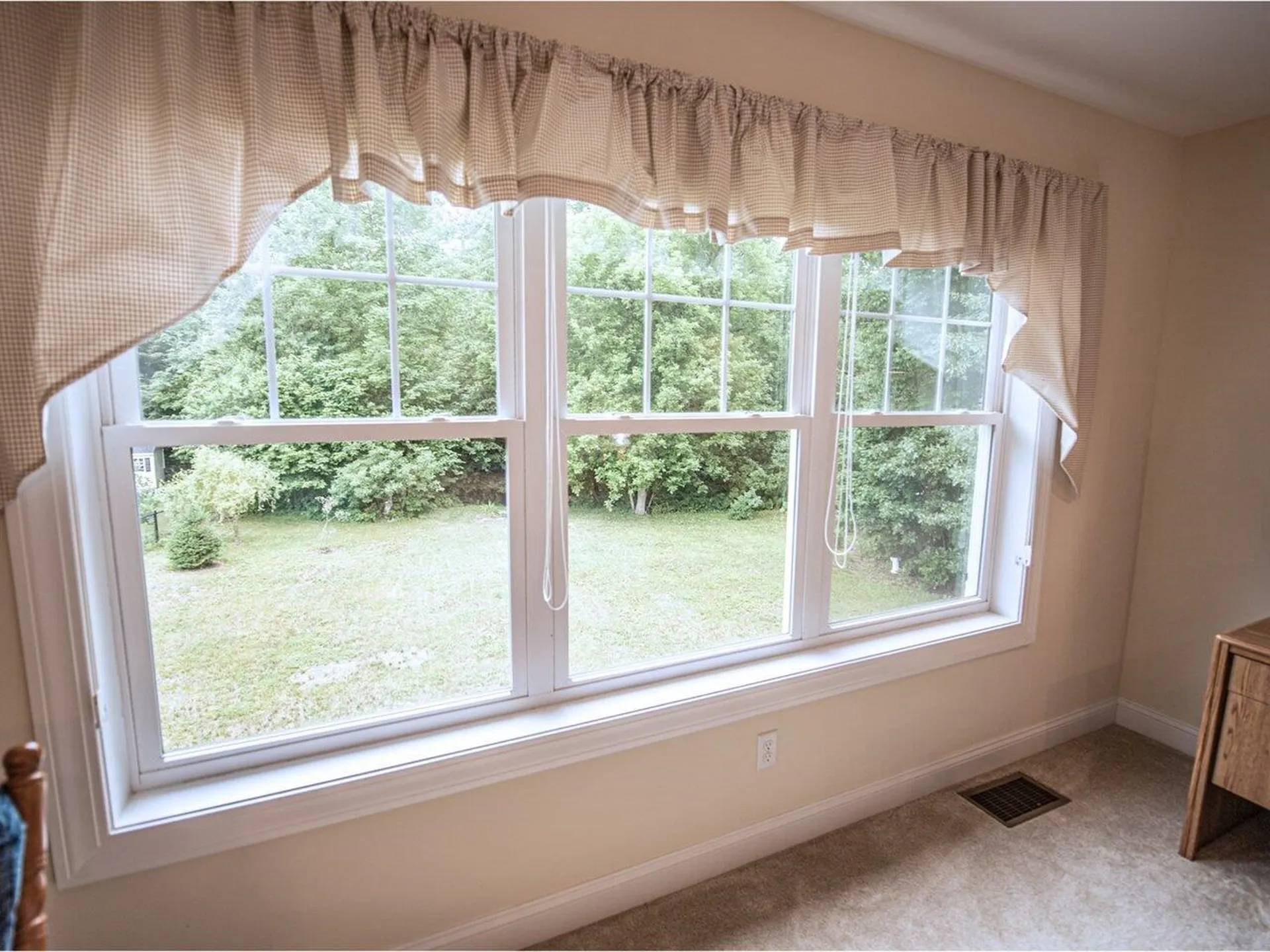 76 Lily Lane Colchester VT 05446