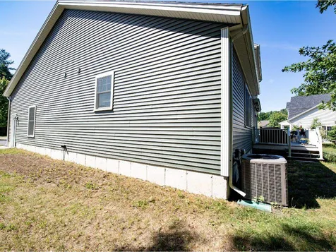 76 Lily Lane Colchester VT 05446