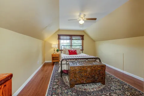 92 Gillis Street Nashua NH 03060