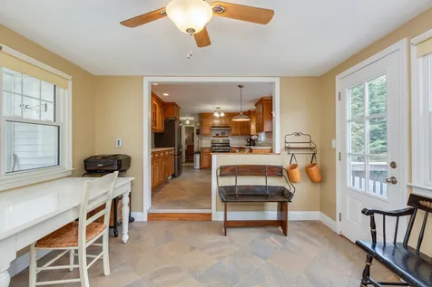 92 Gillis Street Nashua NH 03060