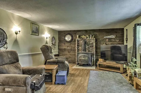 322 Middle Winchendon Road Rindge NH 03461