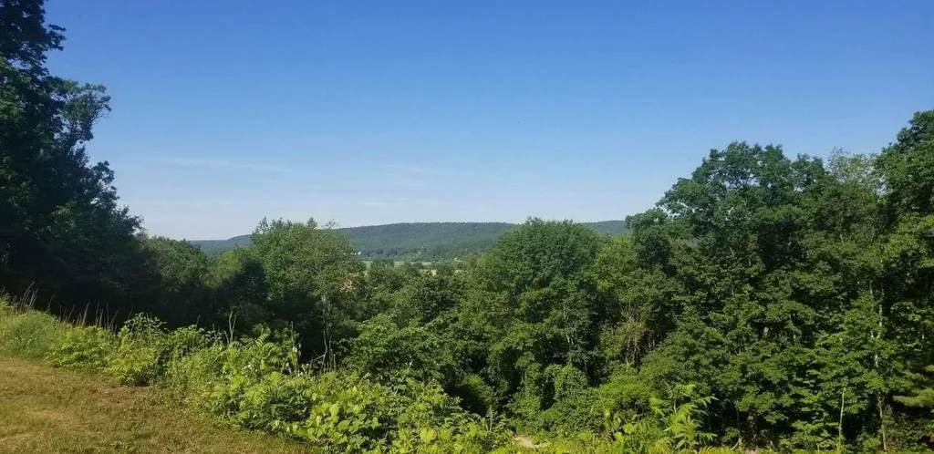 2733 Dartmouth College Highway Haverhill NH 03774
