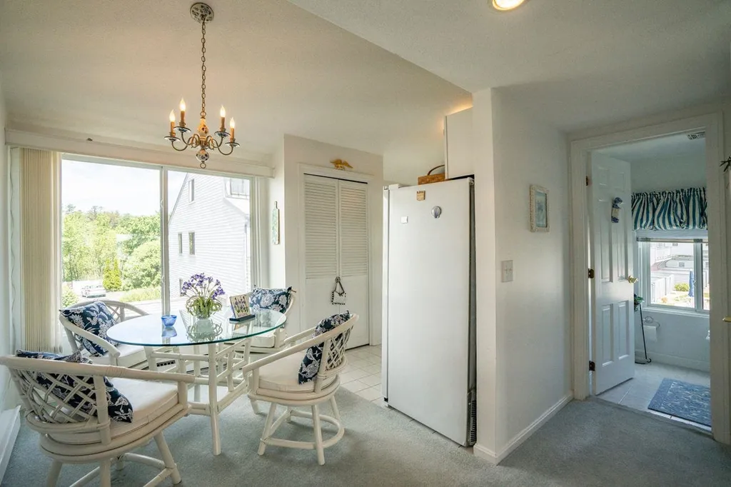 947 Ocean Boulevard Hampton NH 03842