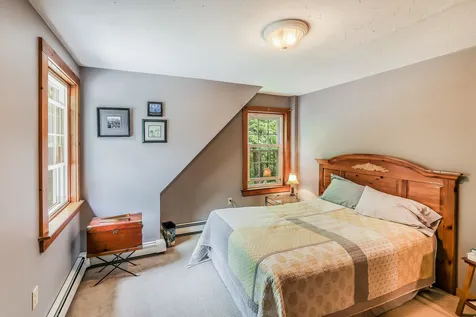 68 Dougherty Lane New Boston NH 03070