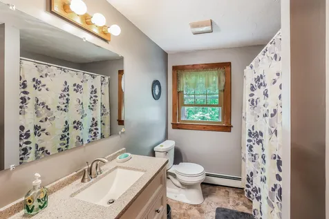 68 Dougherty Lane New Boston NH 03070