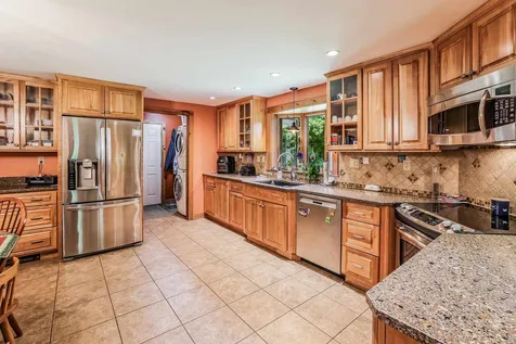 68 Dougherty Lane New Boston NH 03070