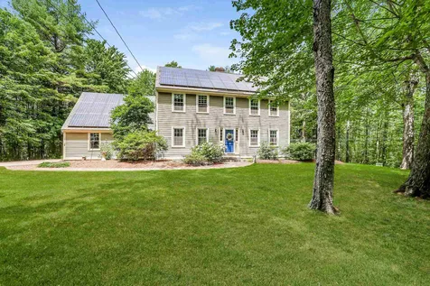 68 Dougherty Lane New Boston NH 03070