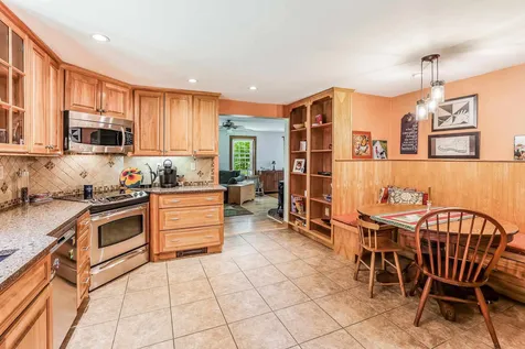 68 Dougherty Lane New Boston NH 03070