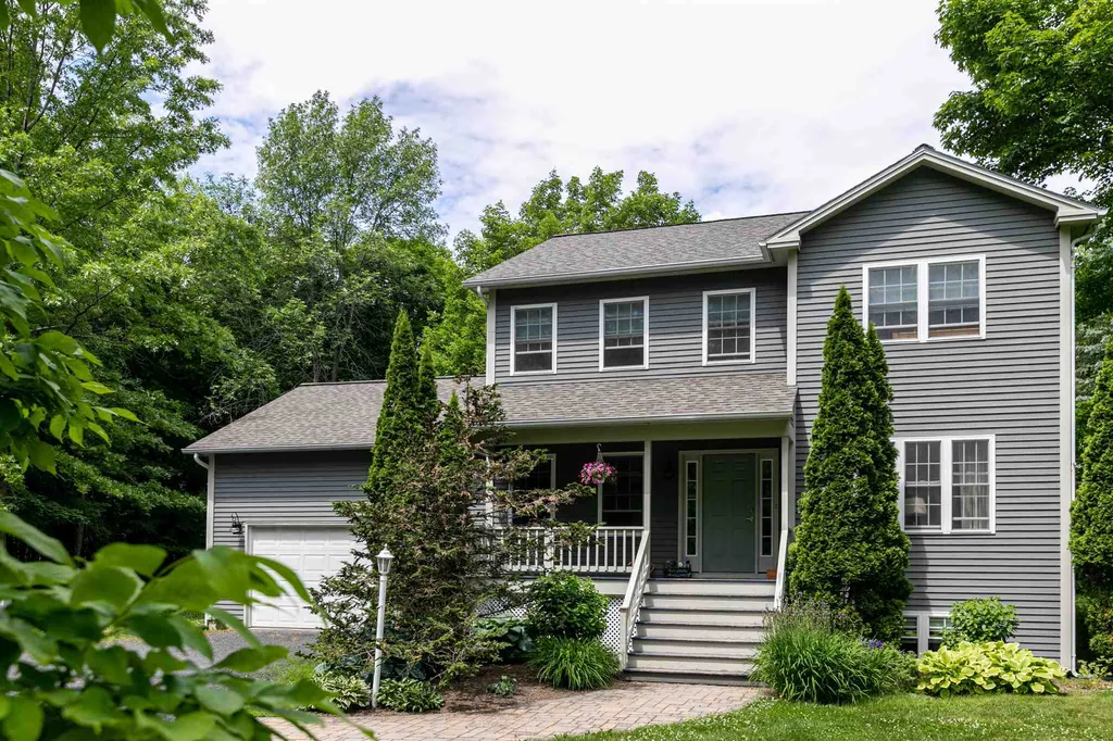 16 Davis Hill Road South Hero VT 05486