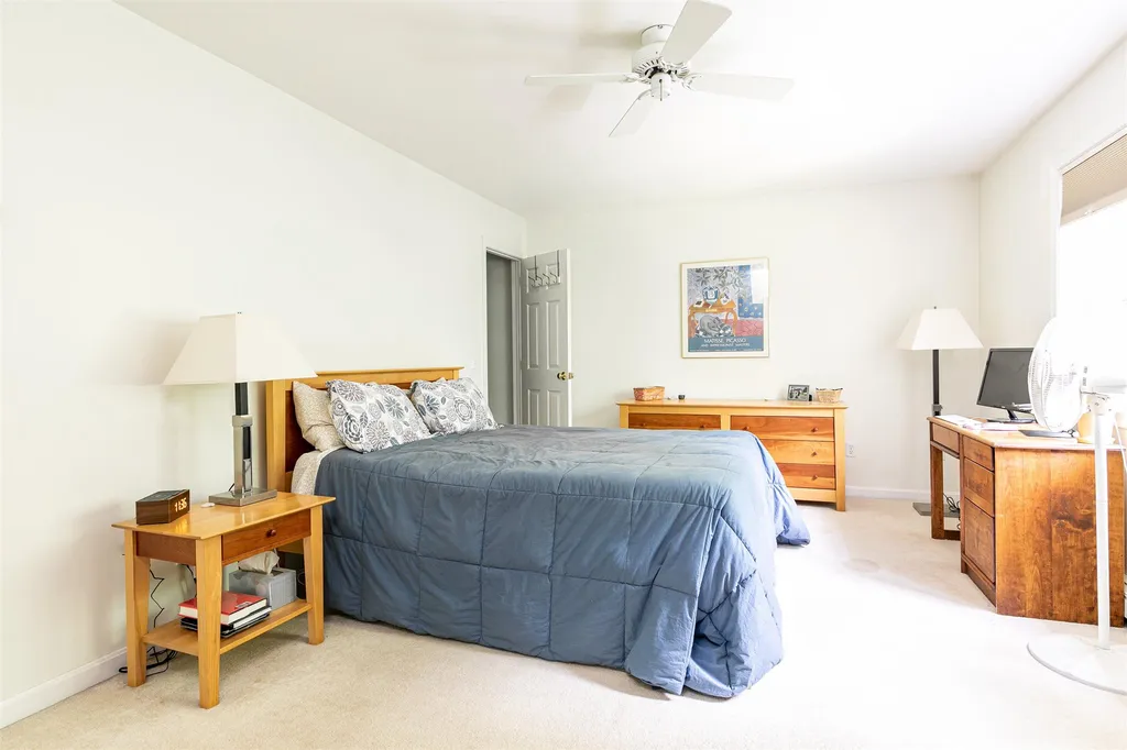 16 Davis Hill Road South Hero VT 05486