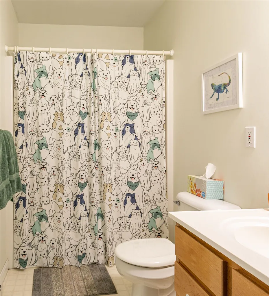 16 Davis Hill Road South Hero VT 05486
