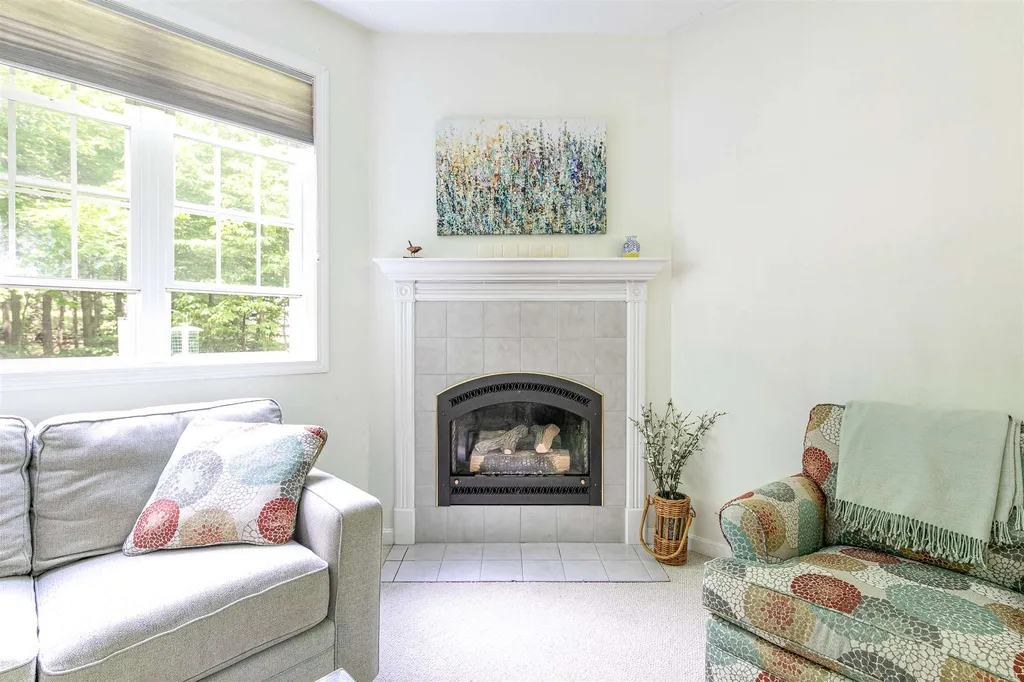 16 Davis Hill Road South Hero VT 05486