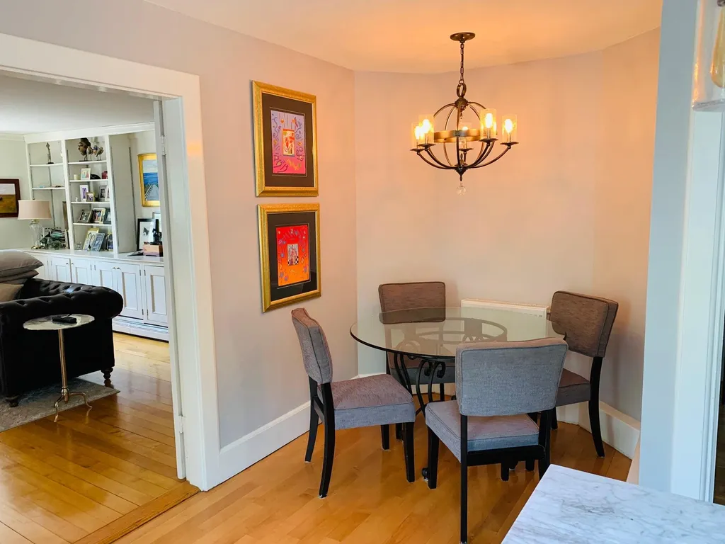 889 South Street Portsmouth NH 03801