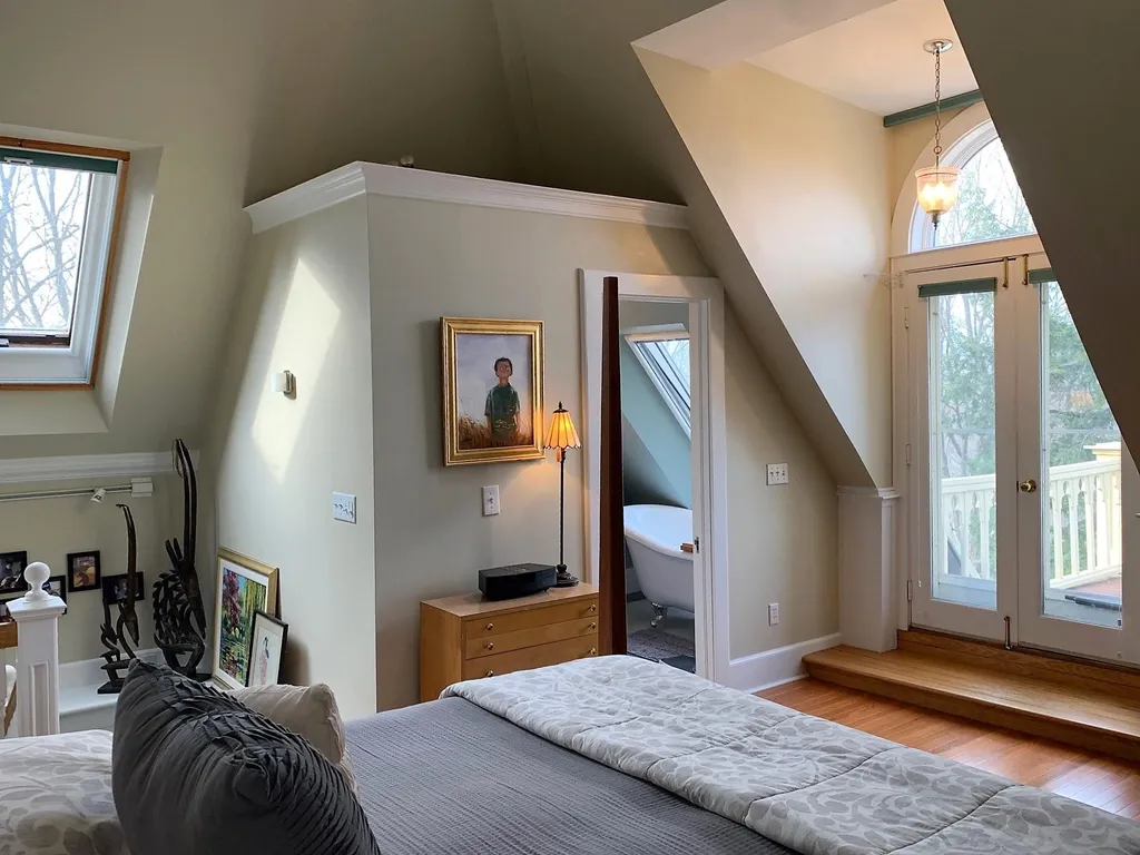 889 South Street Portsmouth NH 03801