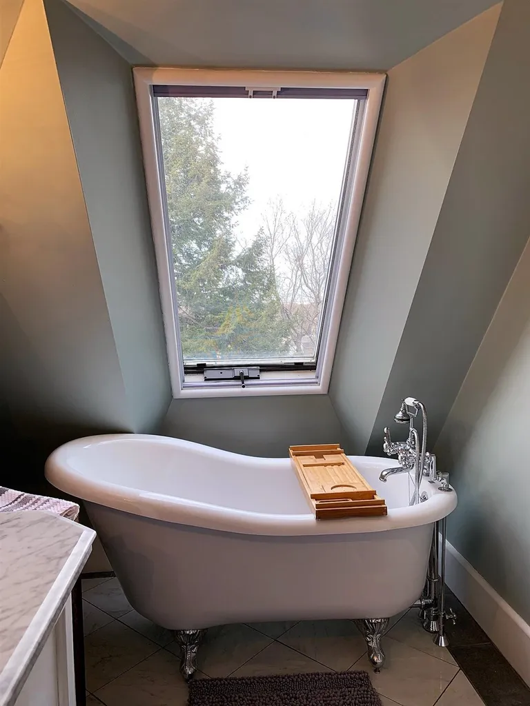 889 South Street Portsmouth NH 03801