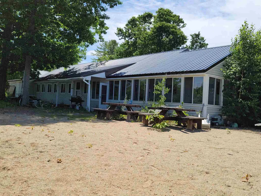 2 Downing Road New Durham NH 03855