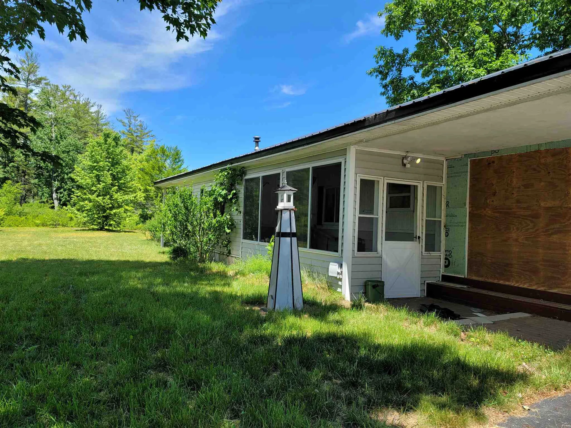 2 Downing Road New Durham NH 03855