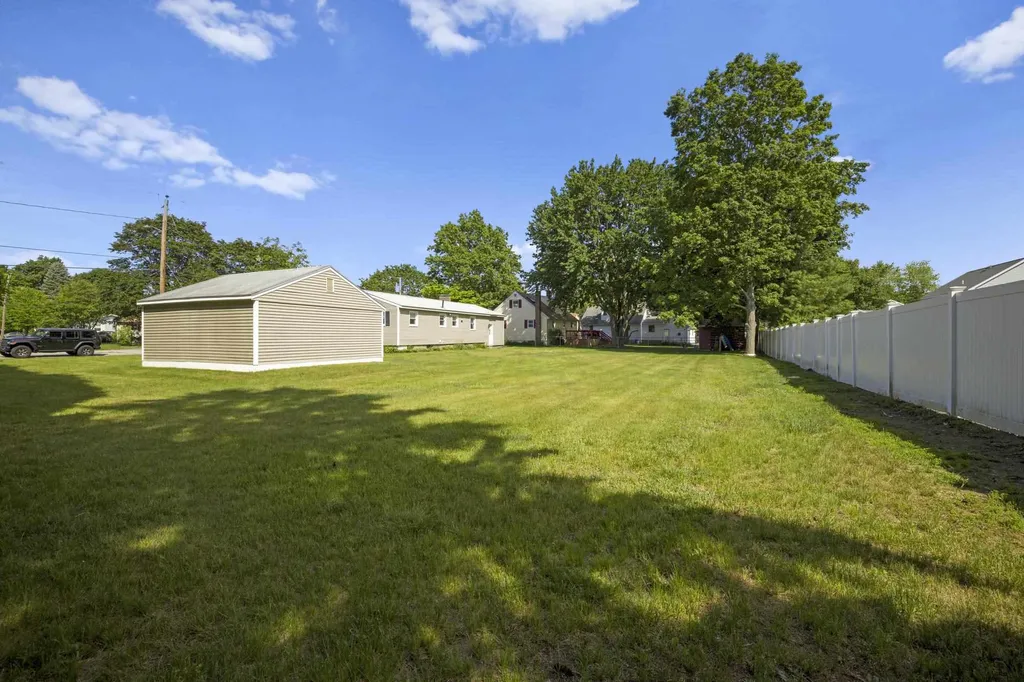 15 Mariette Drive Portsmouth NH 03801