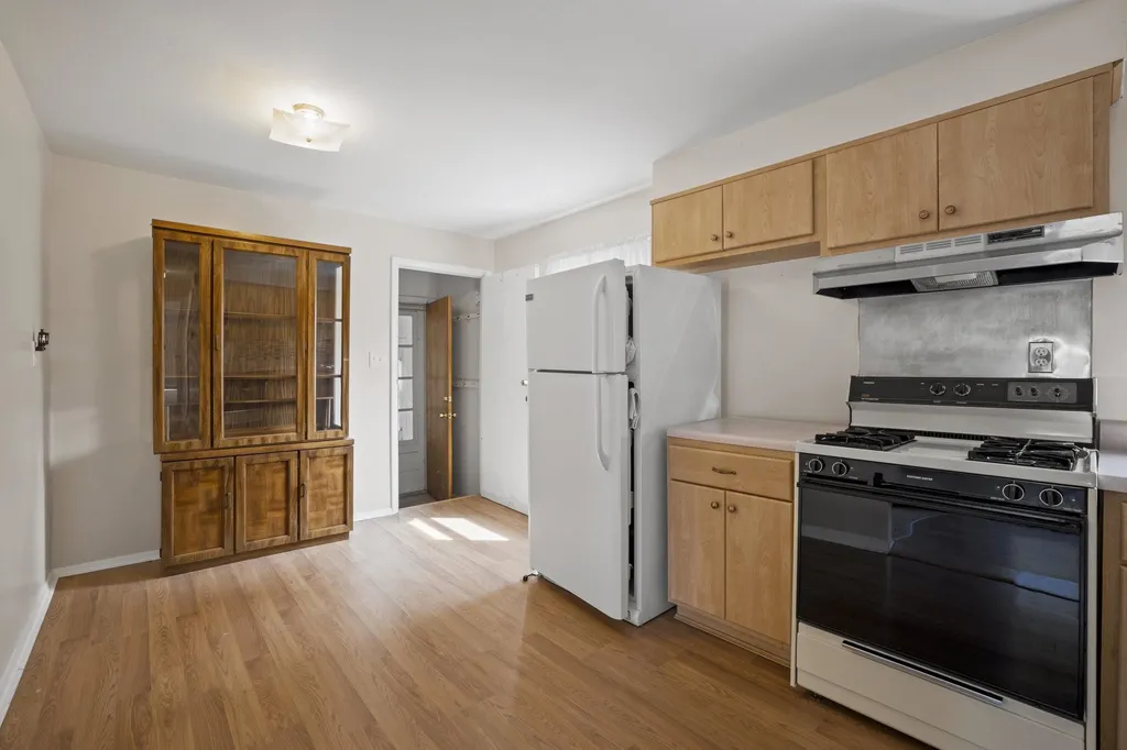 15 Mariette Drive Portsmouth NH 03801