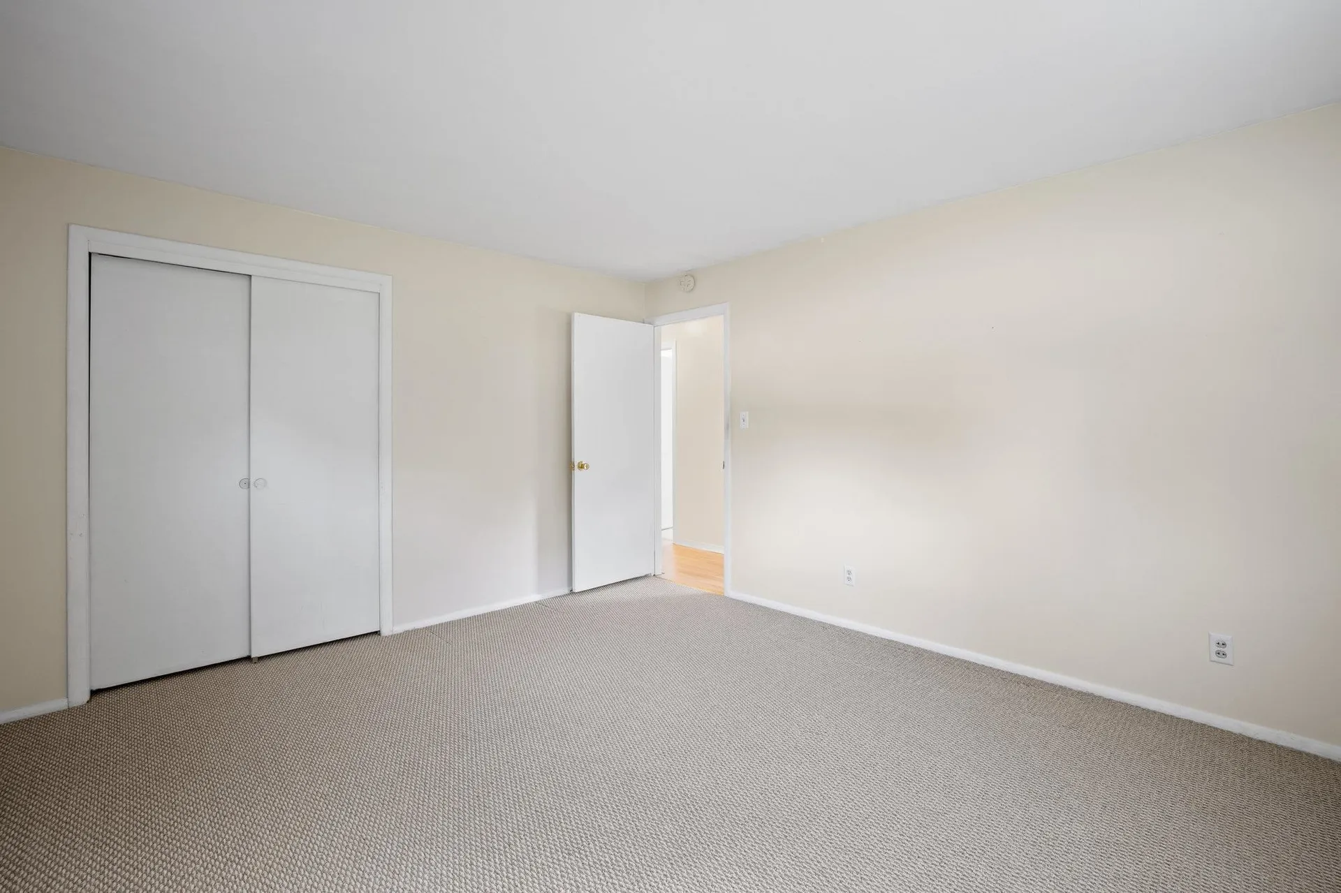 15 Mariette Drive Portsmouth NH 03801
