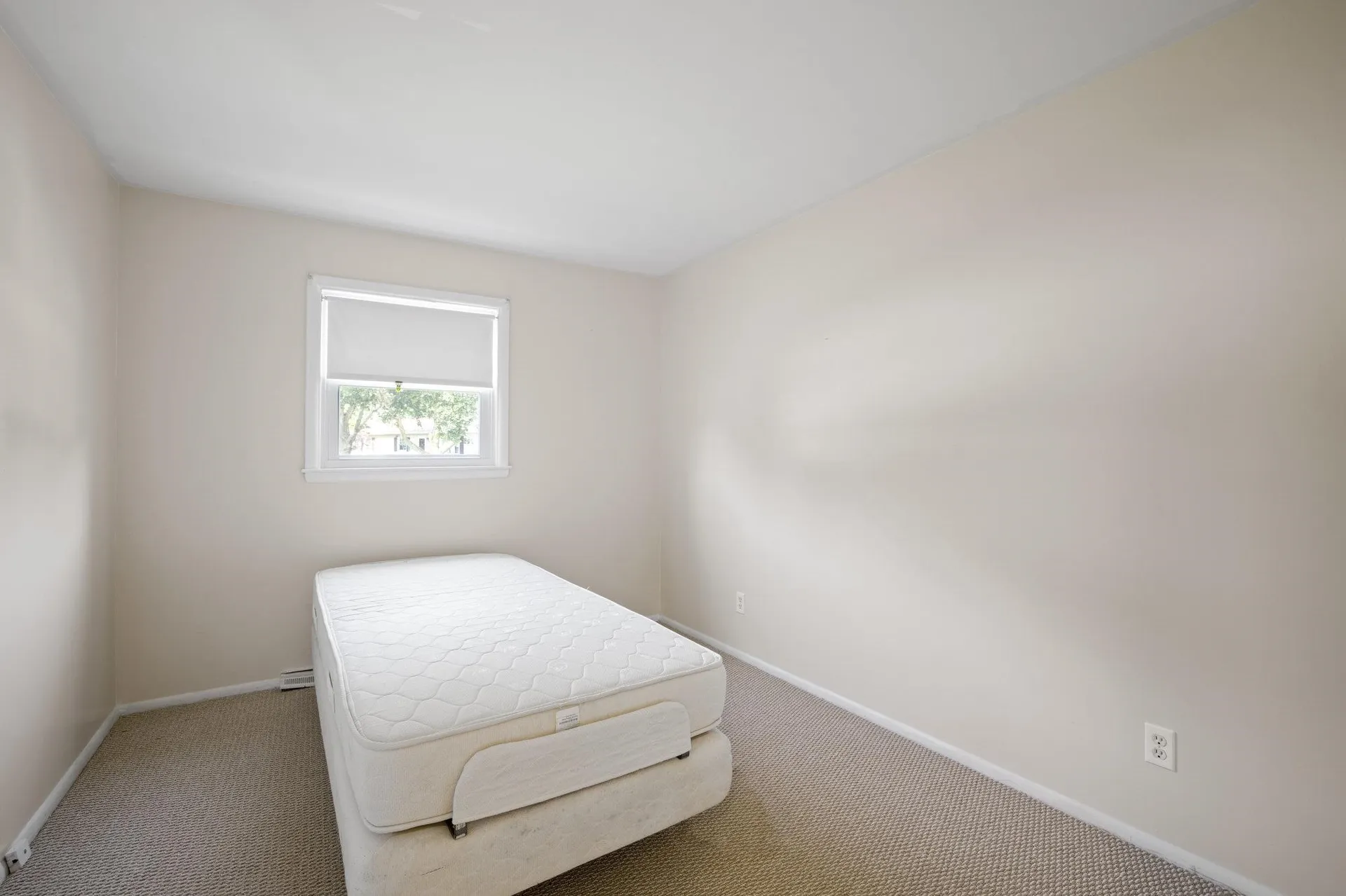 15 Mariette Drive Portsmouth NH 03801