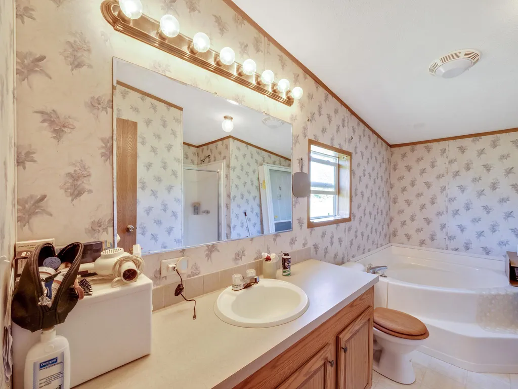 1555 Main Street Isle La Motte VT 05463