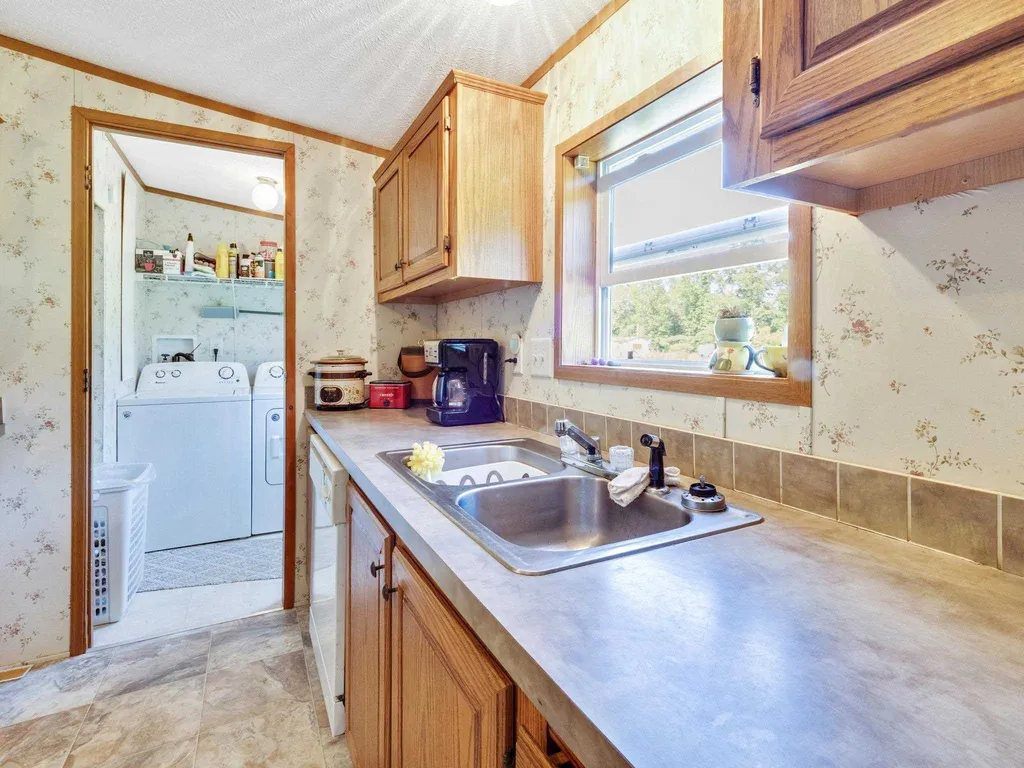 1555 Main Street Isle La Motte VT 05463