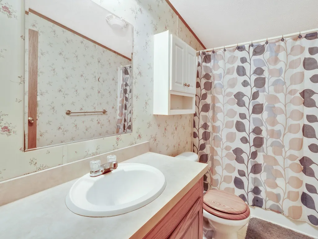 1555 Main Street Isle La Motte VT 05463