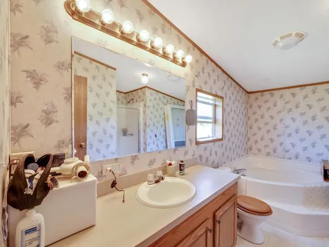 1555 Main Street Isle La Motte VT 05463