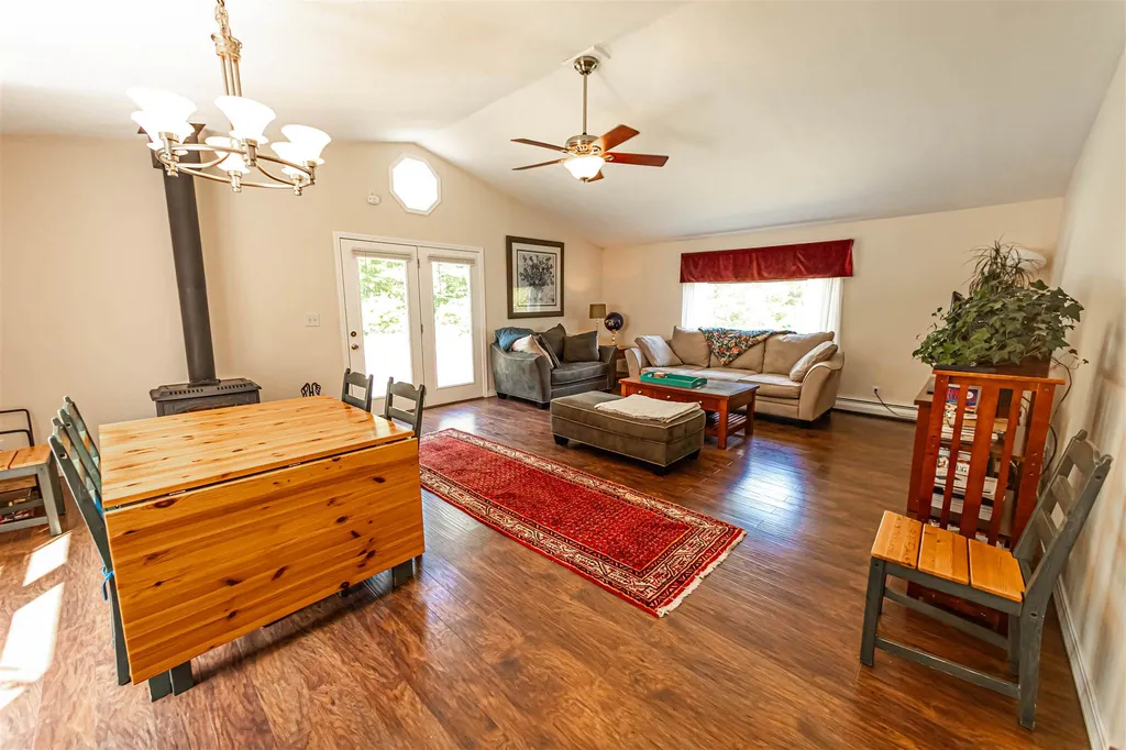 422 Spring Street Farmington NH 03835