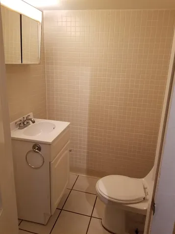 6 Webster Street Nashua NH 03064