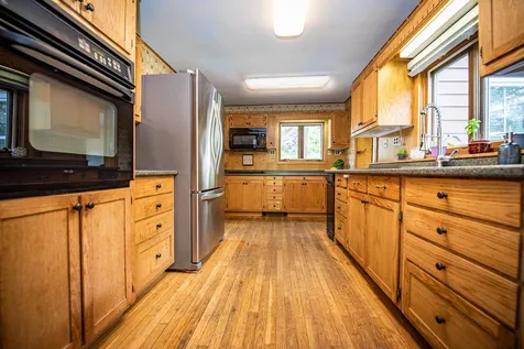 17 Waukeena Lake Road Danbury NH 03230