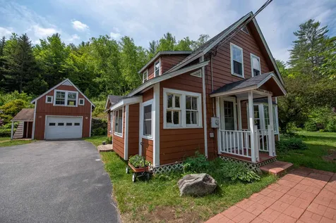 17 Waukeena Lake Road Danbury NH 03230