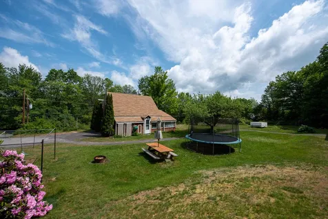 17 Waukeena Lake Road Danbury NH 03230