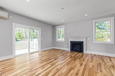 152 Mast Road Dover NH 03820
