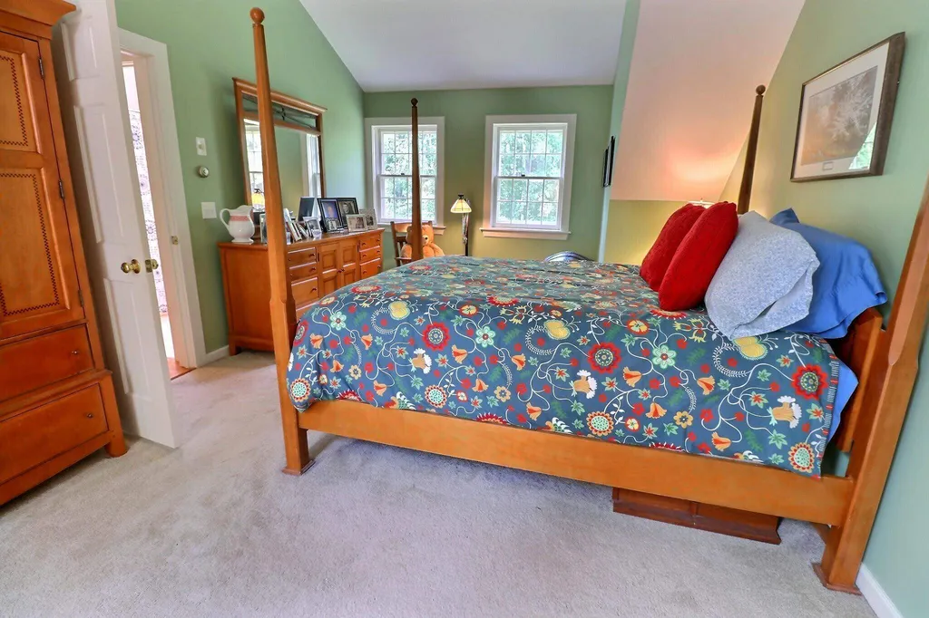 237 Brookside Drive New London NH 03257