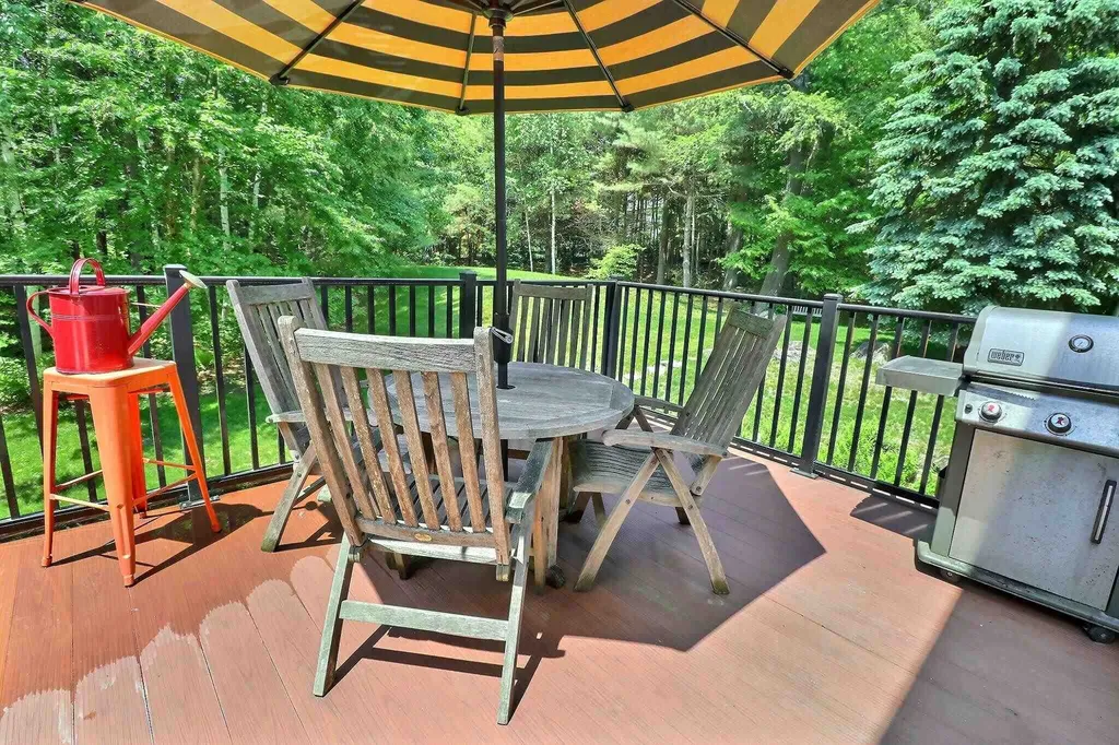 237 Brookside Drive New London NH 03257