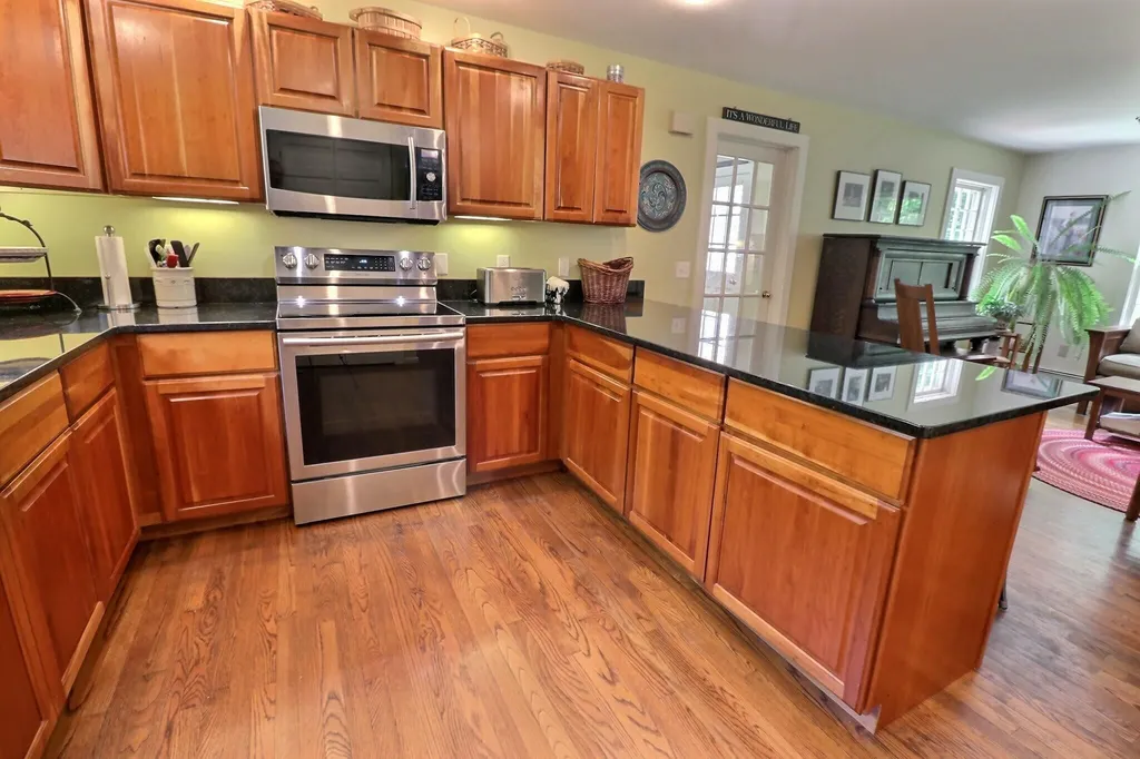 237 Brookside Drive New London NH 03257
