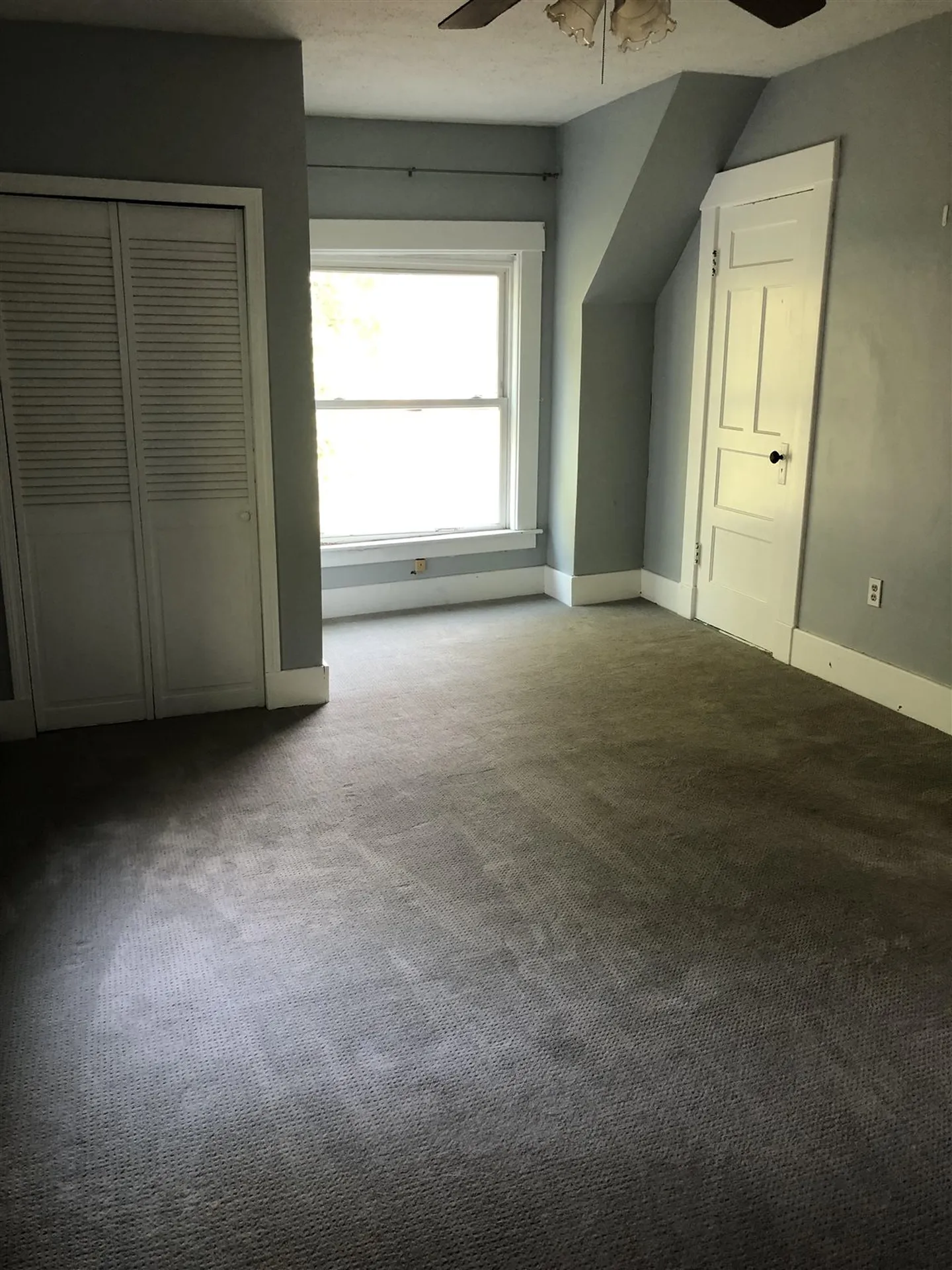 61 Jones Street Manchester NH 03103