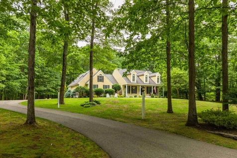 36 Allen Farm Lane Greenland NH 03840