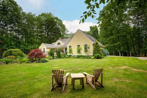 36 Allen Farm Lane Greenland NH 03840