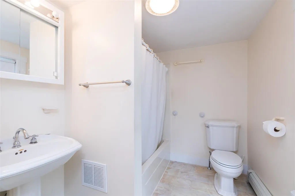 199 Clinton Street Portsmouth NH 03801