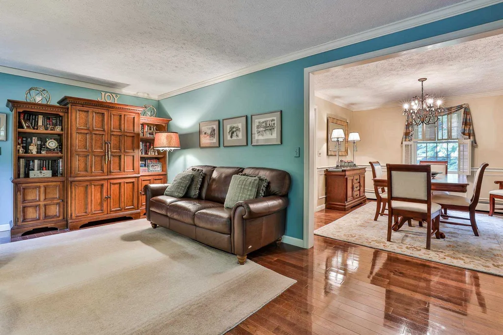5 Crestwood Court Amherst NH 03031