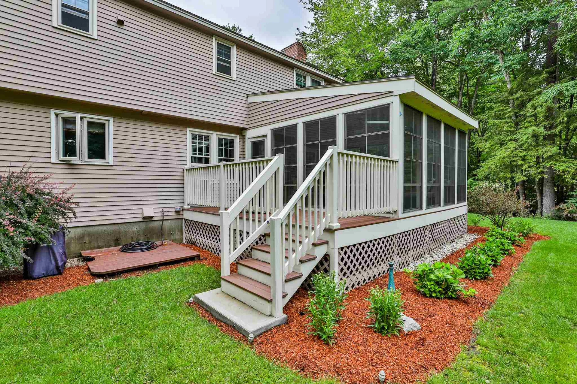 5 Crestwood Court Amherst NH 03031